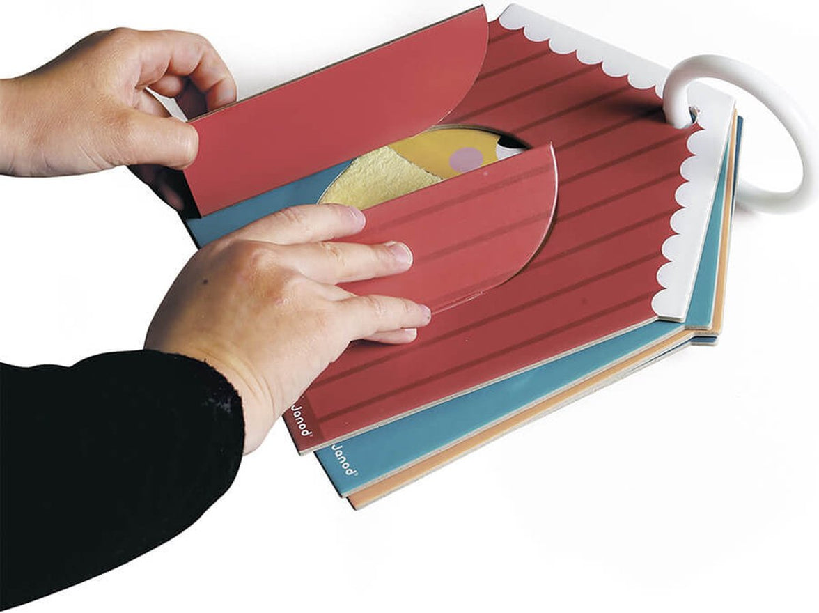 "Voelkaarten met verschillende texturen – zintuiglijk speelgoed van Janod"