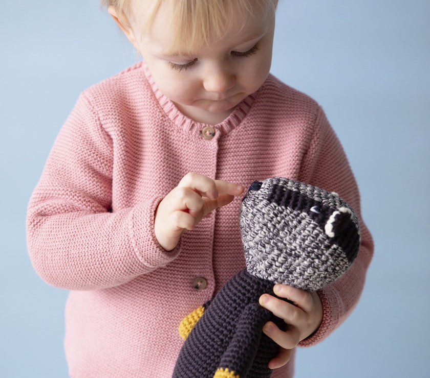 Global Affairs Gehaakte knuffel Das - Woodland serie