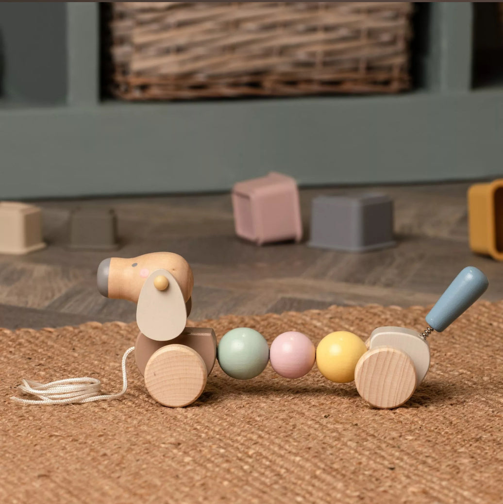 Houten trekhond van Bambino by Juliana® – duurzaam speelgoed voor peuters