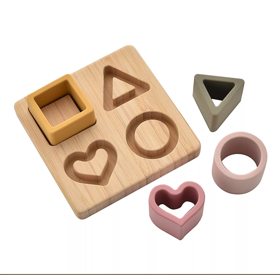 "Duurzame en veilige hart puzzel, perfect voor fijne motoriek en kleine handjes."